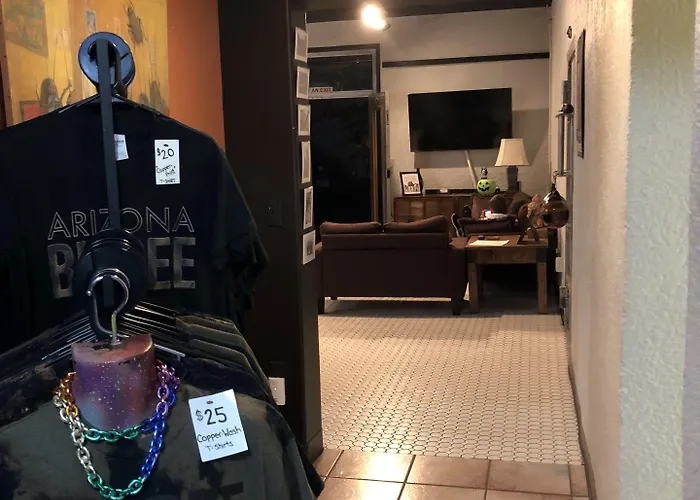 Hotel The Block Basic - Queen Bisbee